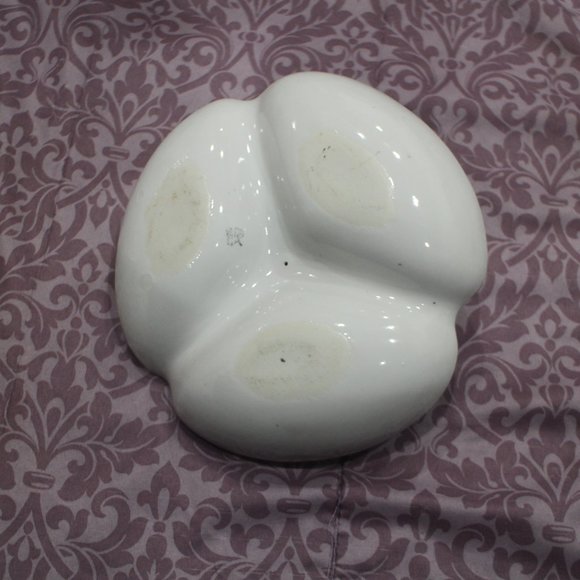 VINTAGE! FLOWER JEWELRY DISH - Picture 4 of 4